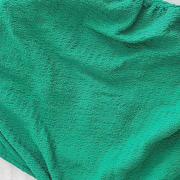 COPY - Green Dress - Picture 5 of 5